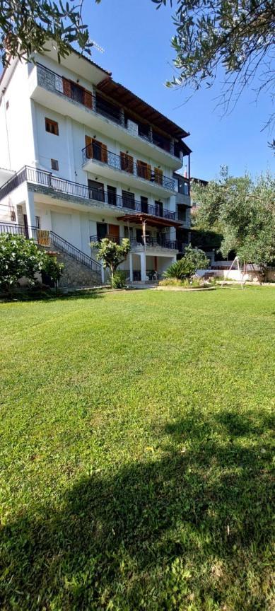 Exohi Apartments Vrasna Bagian luar foto